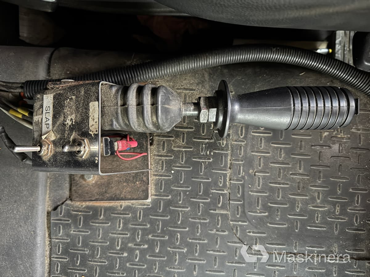 Tippbil lastbil Scania R500LB8X4*4HHA Kassett bil Scania R500 tridem med vagn: bild 27 Tippbil lastbil Scania R500LB8X4*4HHA Kassett bil Scania R500 tridem med vagn: bild 27