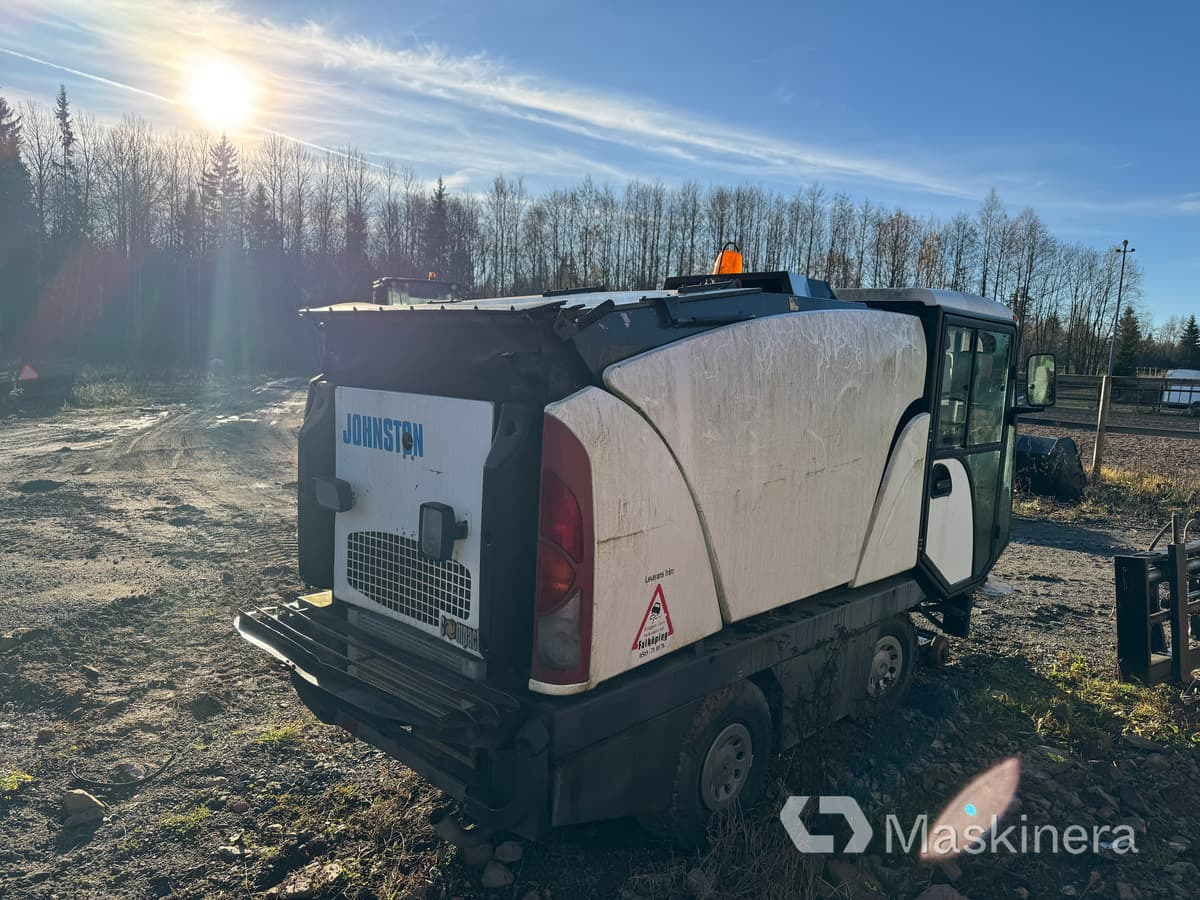 Sopmaskin Johnston Compact 142A 101T (Rep. objekt) - Sopmaskin: bild 5 Sopmaskin Johnston Compact 142A 101T (Rep. objekt) - Sopmaskin: bild 5