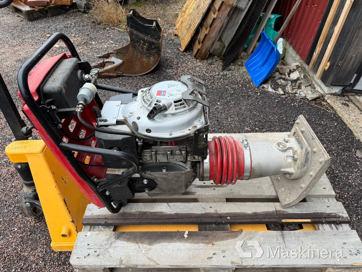 Stamp Swepac T84 - Vibroplatta: bild 5 Stamp Swepac T84 - Vibroplatta: bild 5