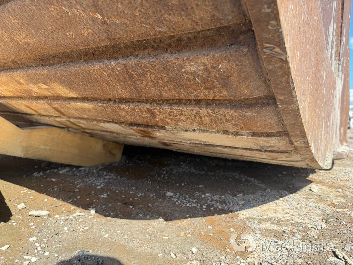 Tandad bergskopa - Grävmaskinsskopa: bild 5 Tandad bergskopa - Grävmaskinsskopa: bild 5