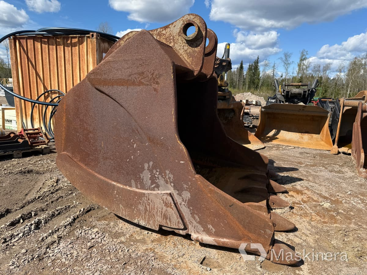 Tandad bergskopa - Grävmaskinsskopa: bild 4 Tandad bergskopa - Grävmaskinsskopa: bild 4