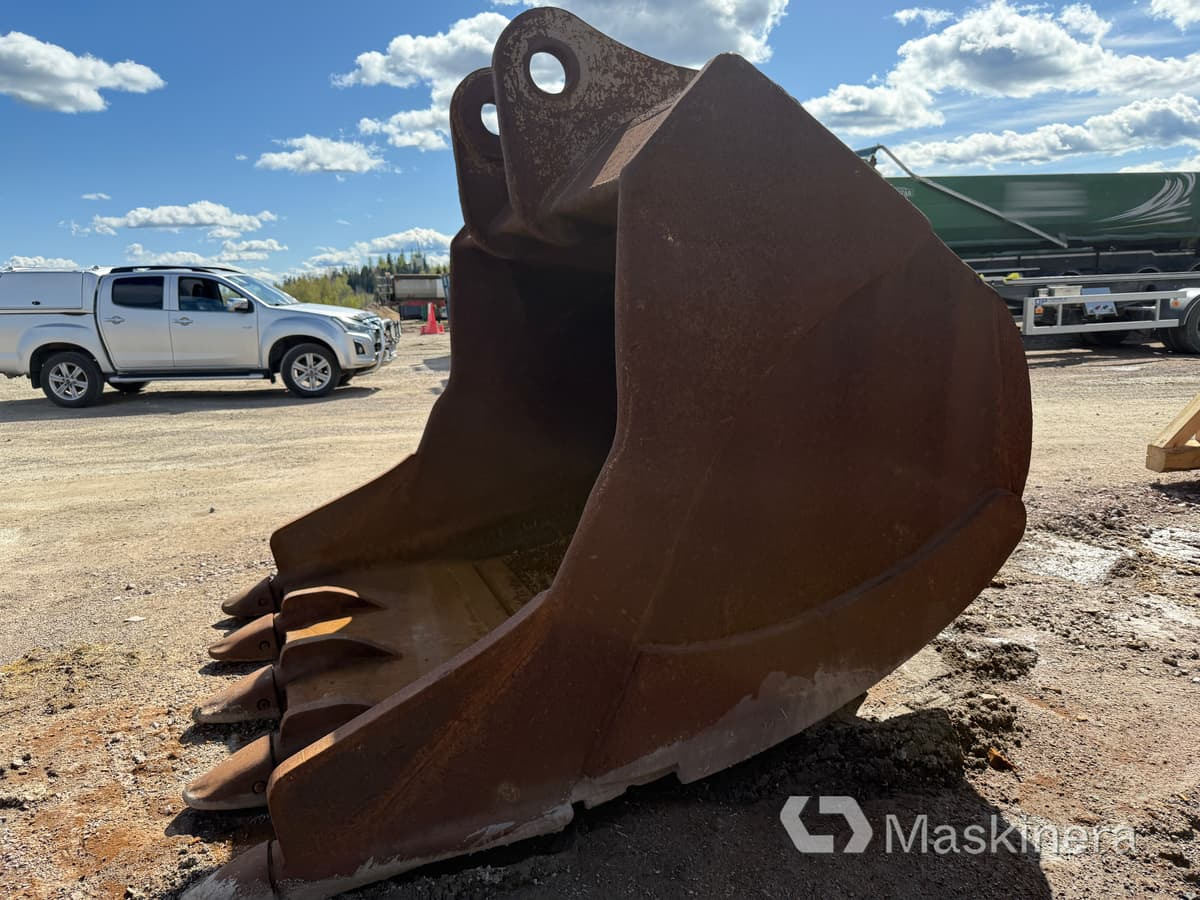 Tandad bergskopa - Grävmaskinsskopa: bild 2 Tandad bergskopa - Grävmaskinsskopa: bild 2