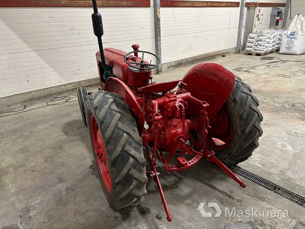 Veterantraktor Volvo BM 320 - Traktor: bild 5 Veterantraktor Volvo BM 320 - Traktor: bild 5