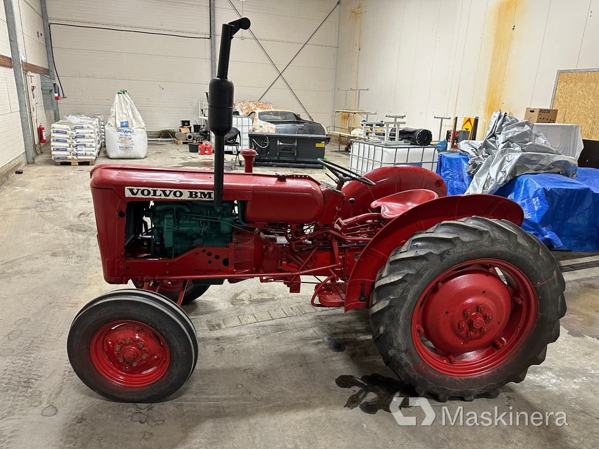 Veterantraktor Volvo BM 320 - Traktor: bild 4 Veterantraktor Volvo BM 320 - Traktor: bild 4