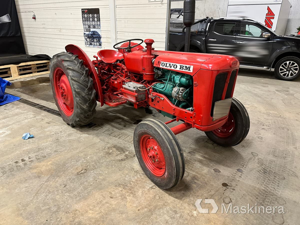 Veterantraktor Volvo BM 320 - Traktor: bild 1 Veterantraktor Volvo BM 320 - Traktor: bild 1