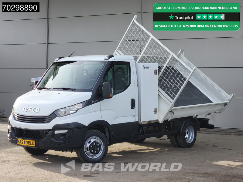 Iveco Daily 35C15 3.0L Kipper met Kist Dubbellucht 3,5t Trekhaak 150PK Airco Euro6 Tipper Benne Kieper Airco Trekhaak Cruise control - Transportbil med tippflak: bild 1 Iveco Daily 35C15 3.0L Kipper met Kist Dubbellucht 3,5t Trekhaak 150PK Airco Euro6 Tipper Benne Kieper Airco Trekhaak Cruise control - Transportbil med tippflak: bild 1