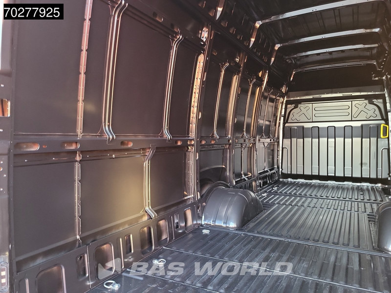 Iveco Daily 35C21 3.0L Automaat L4H3 210PK Hoog Dak Dubbellucht 3,5t 19,3m3 Trekhaak ACC Navi LED Camera Parkeersensoren Euro6 L5 19m3 Airco - Skåpbil: bild 5 Iveco Daily 35C21 3.0L Automaat L4H3 210PK Hoog Dak Dubbellucht 3,5t 19,3m3 Trekhaak ACC Navi LED Camera Parkeersensoren Euro6 L5 19m3 Airco - Skåpbil: bild 5