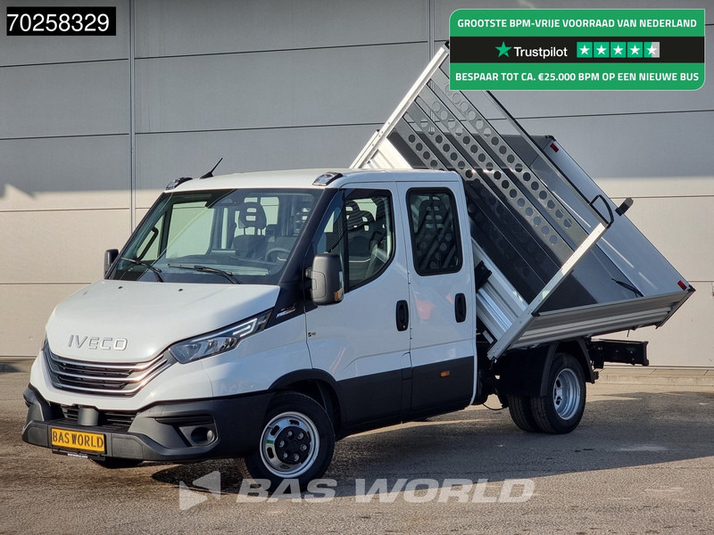Iveco Daily 35C21 3-Zijdige Kipper Dubbel Cabine 210PK 3.0L Dubbellucht 3,5t Trekhaak ACC Airco LED Camera CarPlay Euro6 Tipper Benne Kieper - Transportbil med tippflak: bild 1 Iveco Daily 35C21 3-Zijdige Kipper Dubbel Cabine 210PK 3.0L Dubbellucht 3,5t Trekhaak ACC Airco LED Camera CarPlay Euro6 Tipper Benne Kieper - Transportbil med tippflak: bild 1