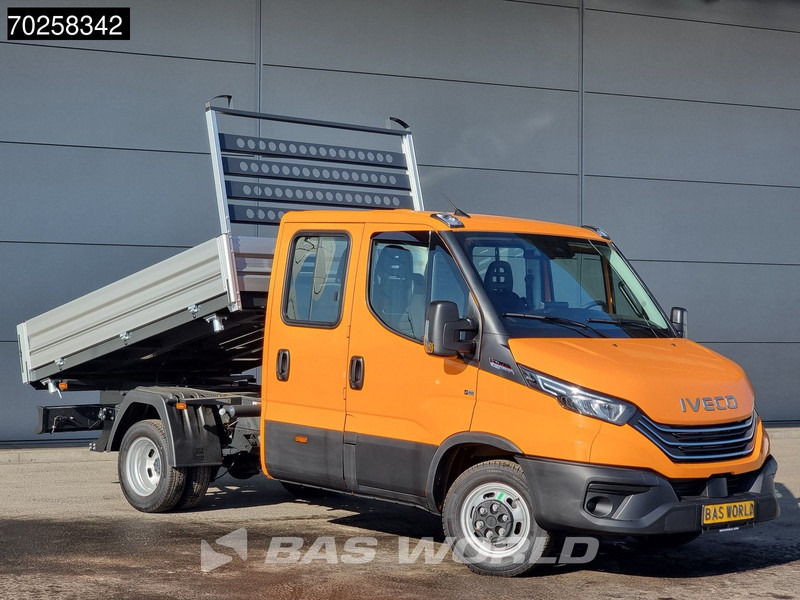 Iveco Daily 35C21 3-Zijdige Kipper Dubbel Cabine 210PK 3.0L Dubbellucht 3,5t Trekhaak ACC Airco LED Camera CarPlay Euro6 Tipper Benne Kieper - Transportbil med tippflak: bild 2 Iveco Daily 35C21 3-Zijdige Kipper Dubbel Cabine 210PK 3.0L Dubbellucht 3,5t Trekhaak ACC Airco LED Camera CarPlay Euro6 Tipper Benne Kieper - Transportbil med tippflak: bild 2