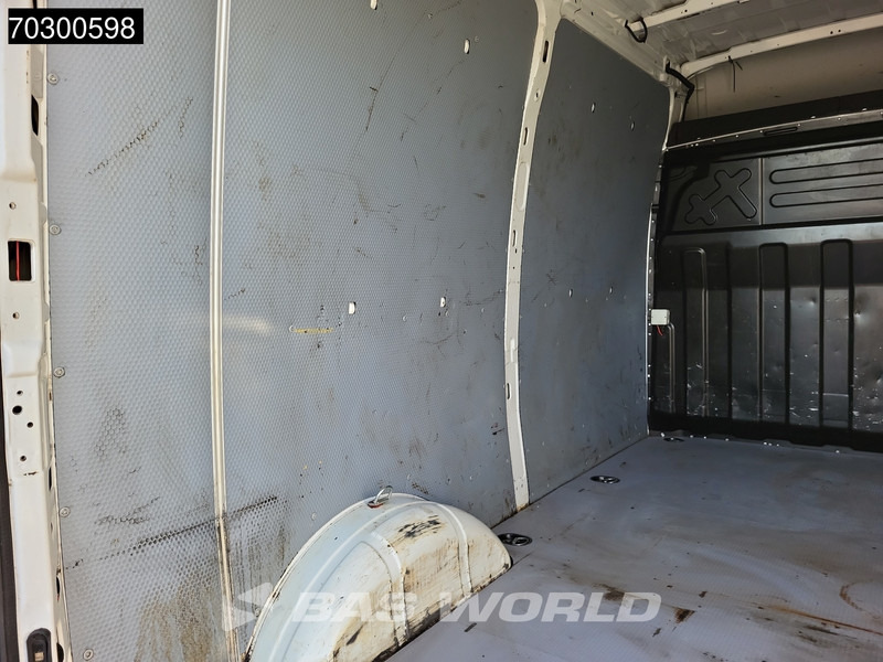 Skåpbil Iveco Daily 35S16 Automaat L2H2 3,5t Trekhaak Navi Airco Cruise Camera Standkachel Euro6 L2 Airco Trekhaak: bild 8 Skåpbil Iveco Daily 35S16 Automaat L2H2 3,5t Trekhaak Navi Airco Cruise Camera Standkachel Euro6 L2 Airco Trekhaak: bild 8