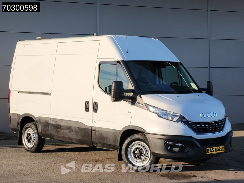 Skåpbil Iveco Daily 35S16 Automaat L2H2 3,5t Trekhaak Navi Airco Cruise Camera Standkachel Euro6 L2 Airco Trekhaak: bild 5 Skåpbil Iveco Daily 35S16 Automaat L2H2 3,5t Trekhaak Navi Airco Cruise Camera Standkachel Euro6 L2 Airco Trekhaak: bild 5