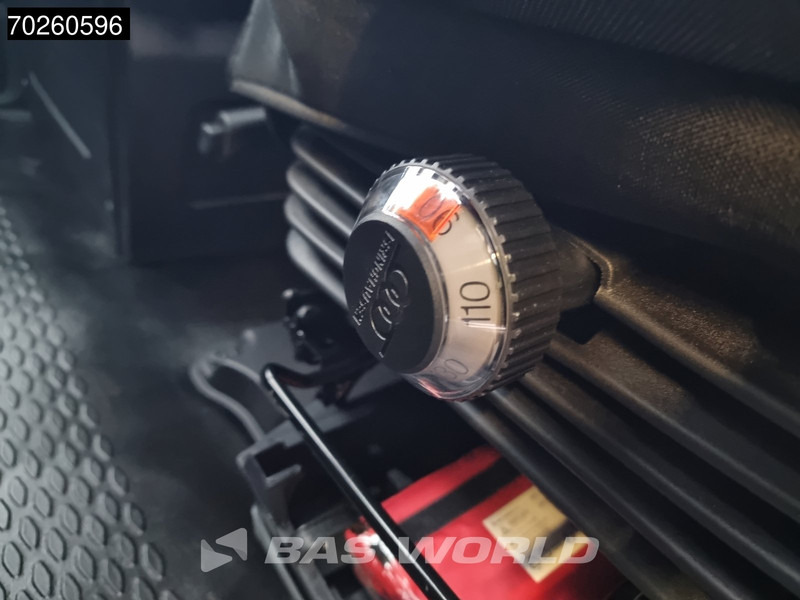 Ny Volymskåp Iveco Daily 35S21 3.0L Automaat Laadklep Zijdeur ACC LED CarPlay Lat om Lat D'Hollandia 3,5t Trekvermogen Meubelbak Koffer Bakwagen Airco: bild 20 Ny Volymskåp Iveco Daily 35S21 3.0L Automaat Laadklep Zijdeur ACC LED CarPlay Lat om Lat D'Hollandia 3,5t Trekvermogen Meubelbak Koffer Bakwagen Airco: bild 20