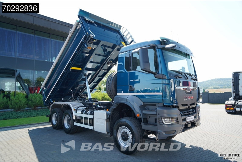 MAN TGS 33.480 TGS 6X6 11m3 KH-3-Way Kipper 6x6 Steel Suspension Automatic Big-Axle Euro 6 - Tippbil lastbil: bild 5 MAN TGS 33.480 TGS 6X6 11m3 KH-3-Way Kipper 6x6 Steel Suspension Automatic Big-Axle Euro 6 - Tippbil lastbil: bild 5