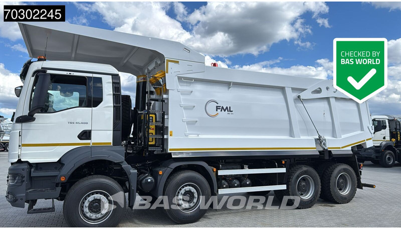 MAN TGS 41.400 8X4 23m3 Wielton Mining tipper Manual Steel suspension EURO 2 - Tippbil lastbil: bild 1 MAN TGS 41.400 8X4 23m3 Wielton Mining tipper Manual Steel suspension EURO 2 - Tippbil lastbil: bild 1
