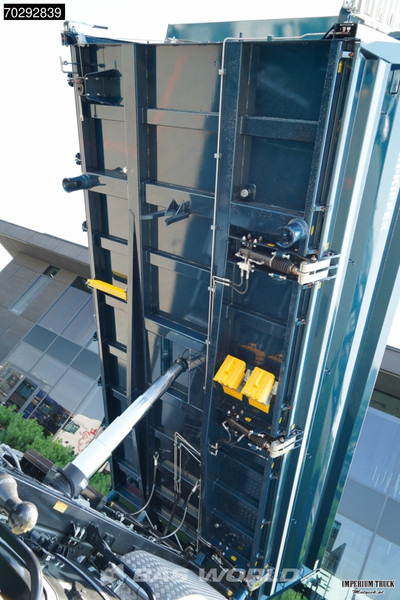 MAN TGS 41.480 TGS 8X8 - Tippbil lastbil: bild 3 MAN TGS 41.480 TGS 8X8 - Tippbil lastbil: bild 3