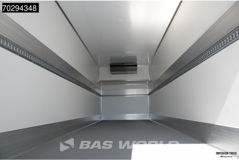 MAN TGX 26.520 TGX 6X2 Thermo King T-1000 R Automatic Lift-Steering Axle Euro 6 - Kylbil lastbil: bild 3 MAN TGX 26.520 TGX 6X2 Thermo King T-1000 R Automatic Lift-Steering Axle Euro 6 - Kylbil lastbil: bild 3