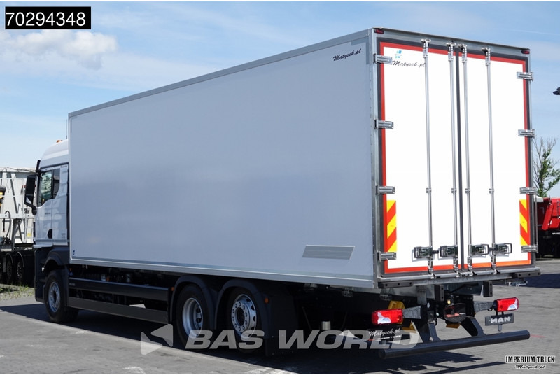 MAN TGX 26.520 TGX 6X2 Thermo King T-1000 R Automatic Lift-Steering Axle Euro 6 - Kylbil lastbil: bild 2 MAN TGX 26.520 TGX 6X2 Thermo King T-1000 R Automatic Lift-Steering Axle Euro 6 - Kylbil lastbil: bild 2