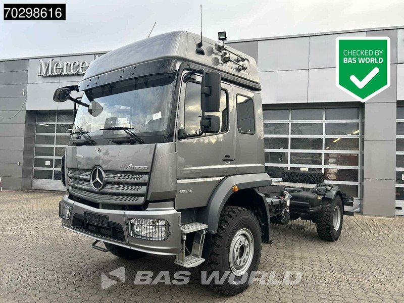 Mercedes-Benz Atego 1324 4X4 NEW 4x4 chassis Automatic Steelsuspension Euro 6 - Chassi lastbil: bild 1 Mercedes-Benz Atego 1324 4X4 NEW 4x4 chassis Automatic Steelsuspension Euro 6 - Chassi lastbil: bild 1