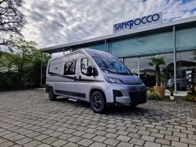 Laika Kosmo 60 Camper Van - Campingbil: bild 1 Laika Kosmo 60 Camper Van - Campingbil: bild 1