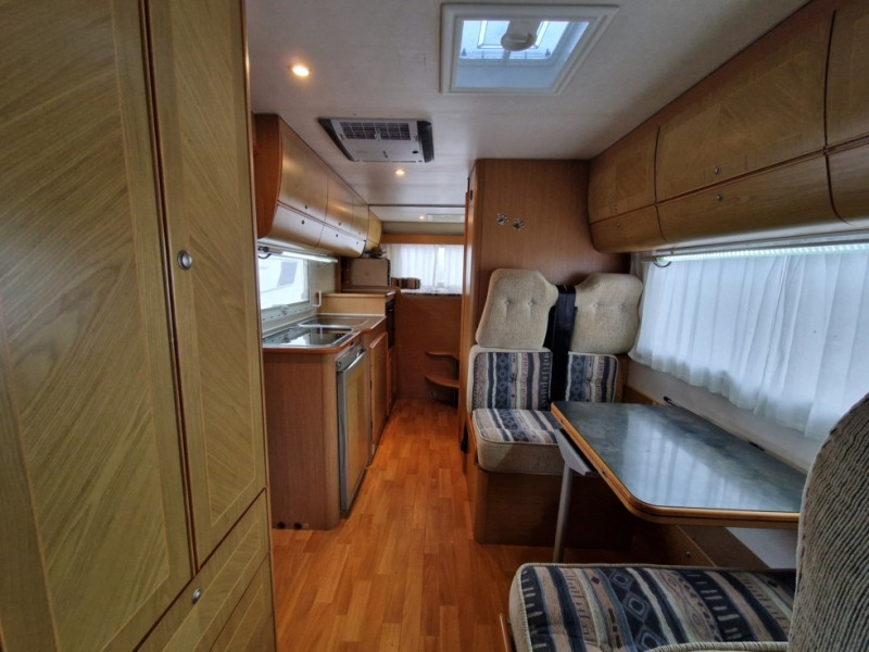 Halvintegrerad husbil Mobilvetta Icaro P 5: bild 7