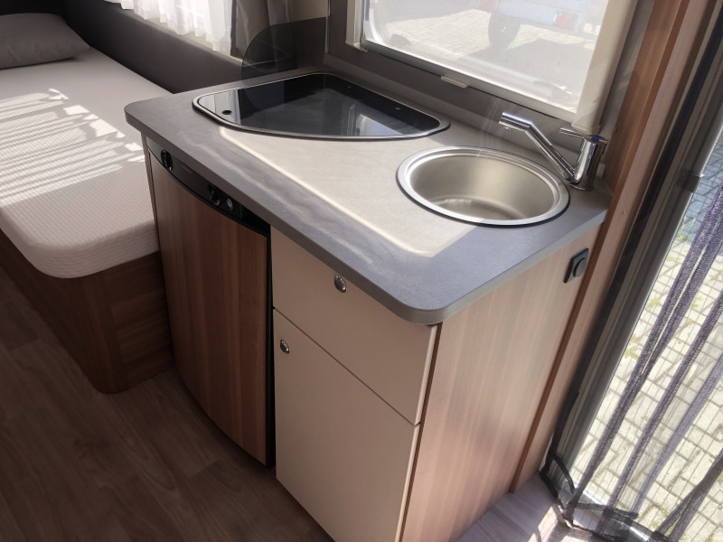 WEINSBERG CARAONE 480 EU - Husvagn: bild 4 WEINSBERG CARAONE 480 EU - Husvagn: bild 4