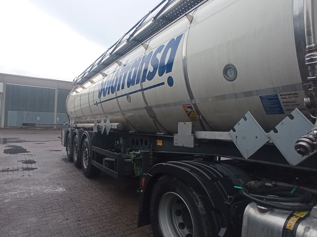 Berger SATA 10.5 - Tanktrailer: bild 2 Berger SATA 10.5 - Tanktrailer: bild 2