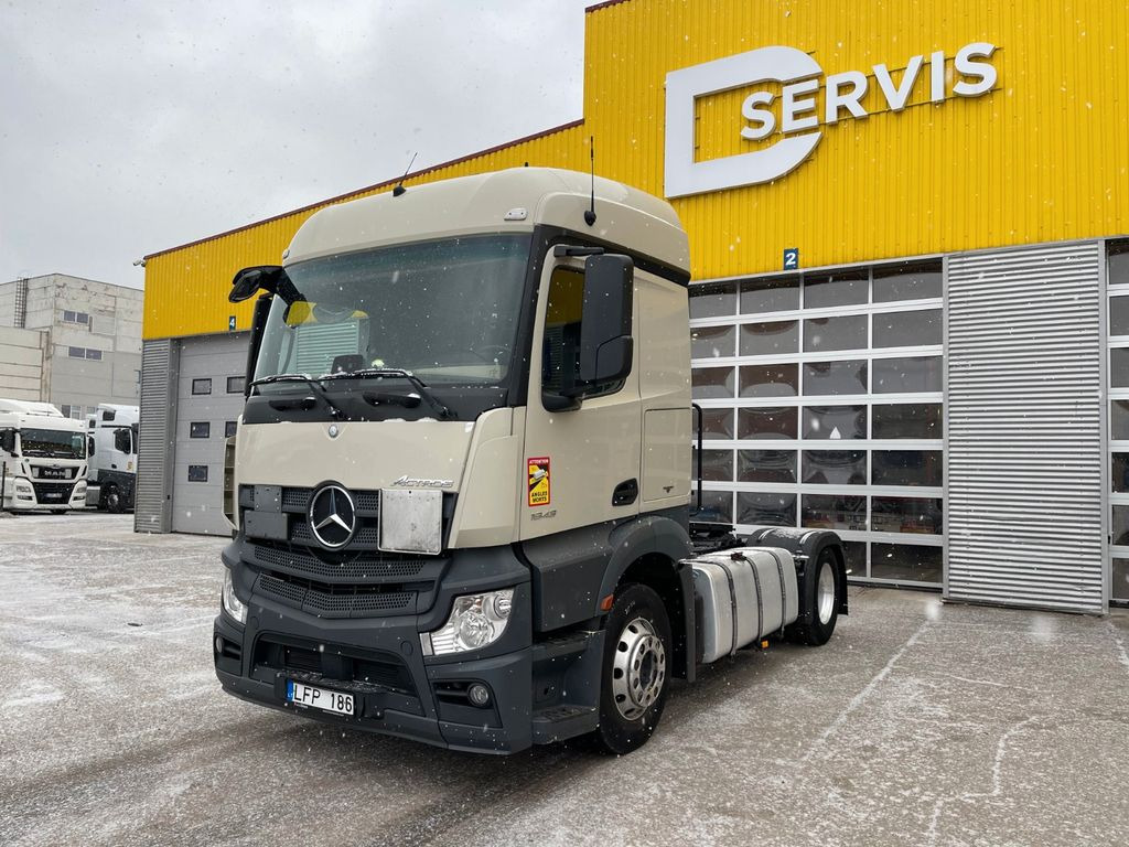 Mercedes-Benz Actros 1843 ADR 7 unit - Dragbil: bild 1 Mercedes-Benz Actros 1843 ADR 7 unit - Dragbil: bild 1