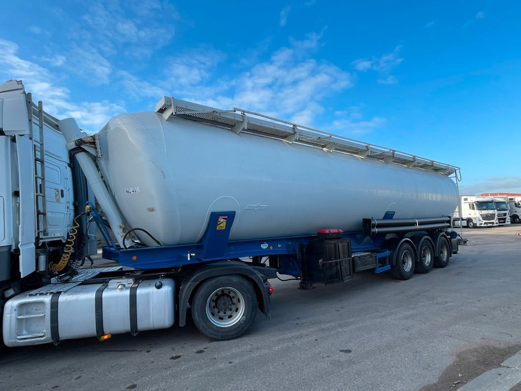 Spitzer 60.000Liter - Bulktrailer: bild 2 Spitzer 60.000Liter - Bulktrailer: bild 2