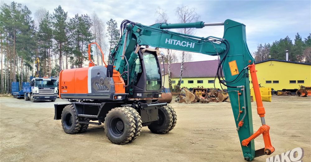 Grävmaskin på däck Hitachi ZX140W-3: bild 6