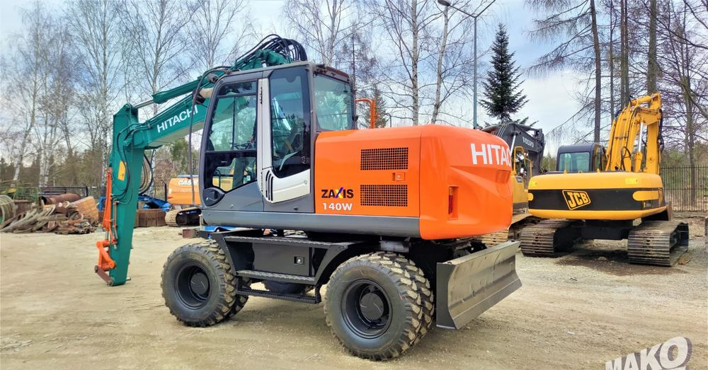 Hitachi ZX140W-3 - Grävmaskin på däck: bild 2 Hitachi ZX140W-3 - Grävmaskin på däck: bild 2