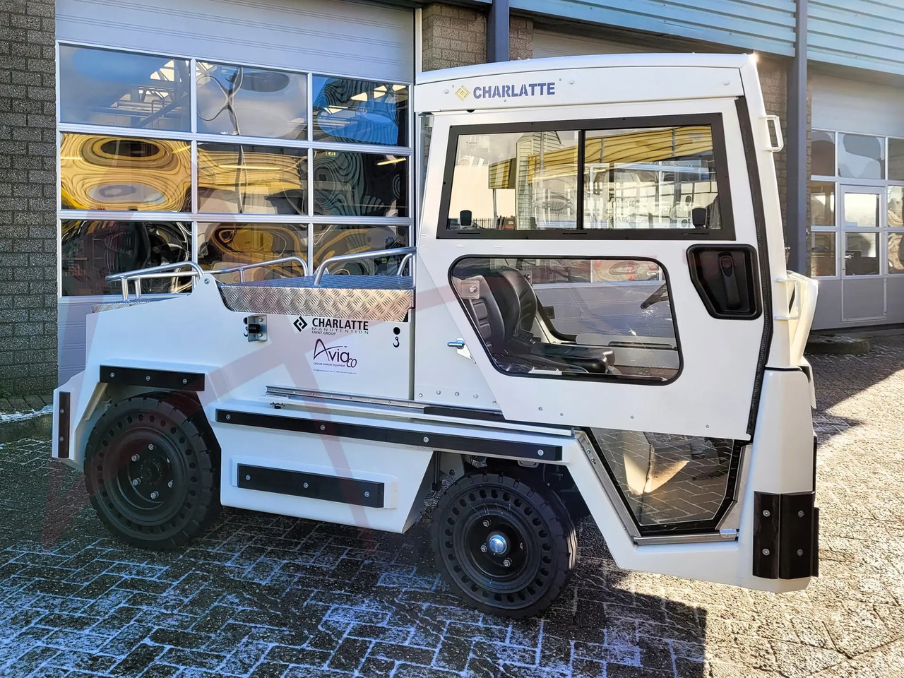 CHARLATTE T135 EVO - Bagagetraktor: bild 1 CHARLATTE T135 EVO - Bagagetraktor: bild 1