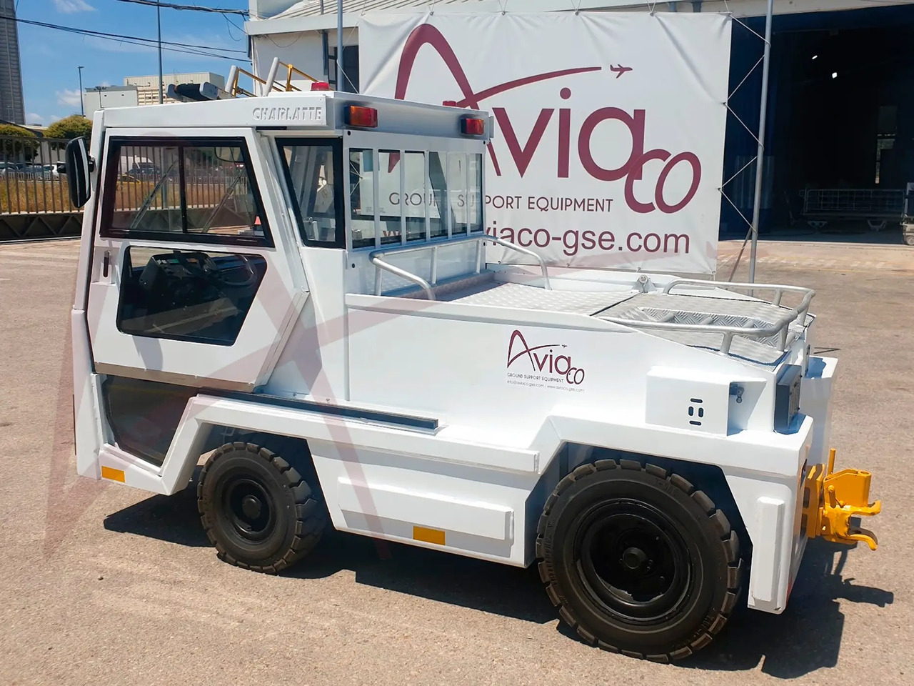 CHARLATTE T135 - Bagagetraktor: bild 3 CHARLATTE T135 - Bagagetraktor: bild 3