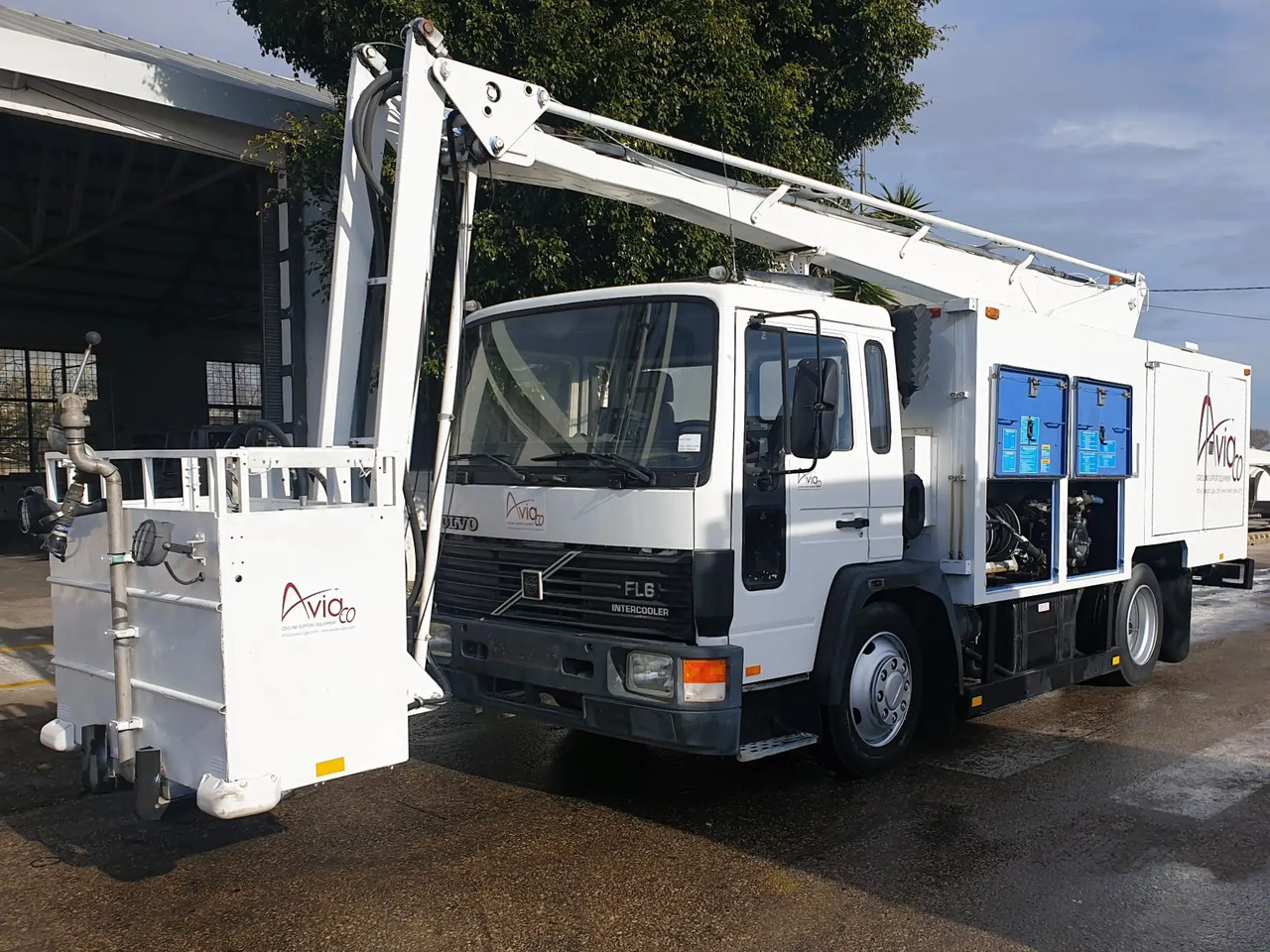 FMC SMD-1200 - Avisningsfordon: bild 2 FMC SMD-1200 - Avisningsfordon: bild 2