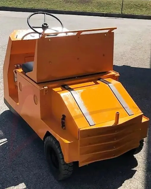 FUMA ES60 - Bagagetraktor: bild 2 FUMA ES60 - Bagagetraktor: bild 2