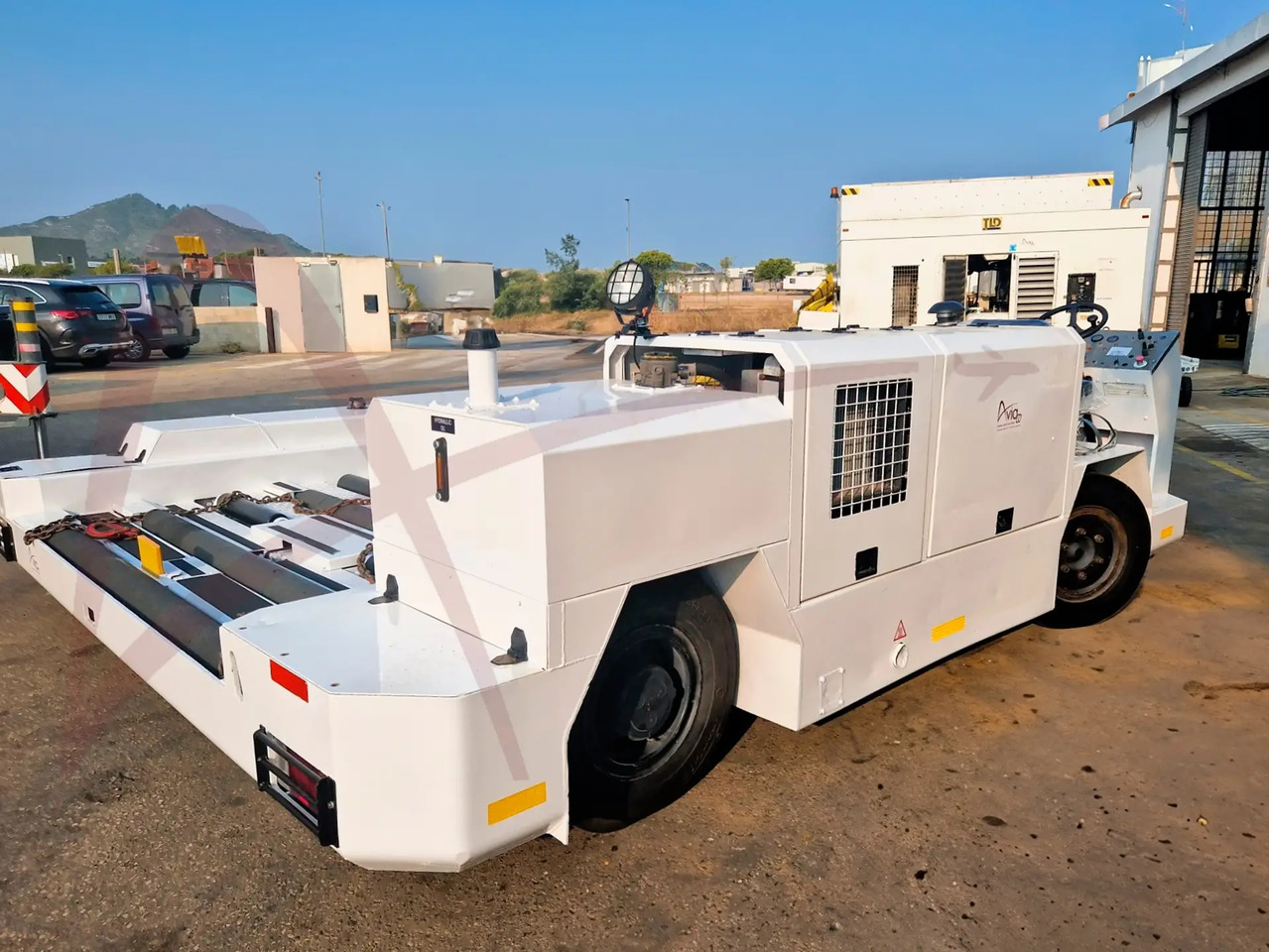 FMC CPT-7 - Flygplatsutrustning: bild 2 FMC CPT-7 - Flygplatsutrustning: bild 2