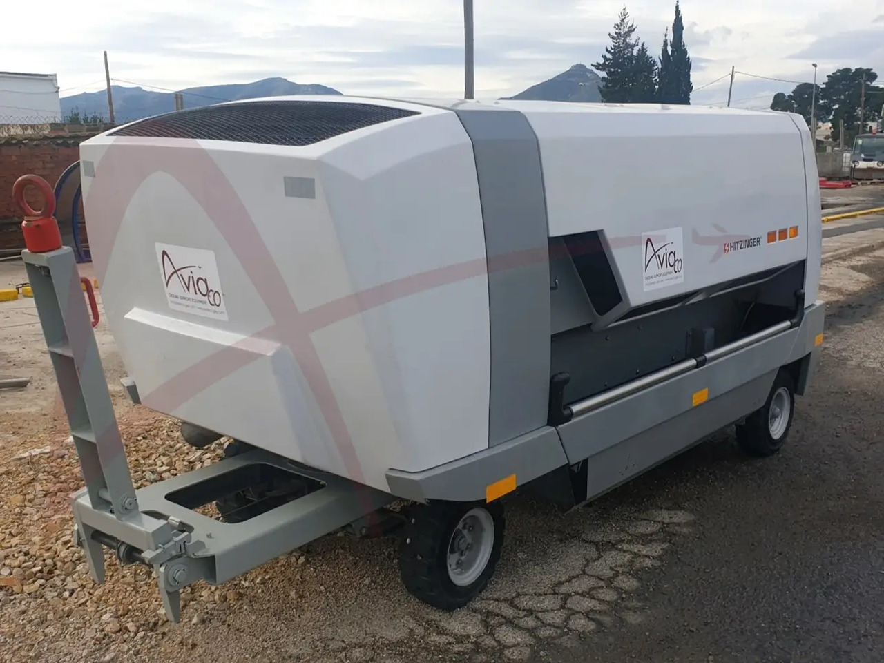 HITZINGER 100MDE18 28 - Markströmsaggregat: bild 1 HITZINGER 100MDE18 28 - Markströmsaggregat: bild 1