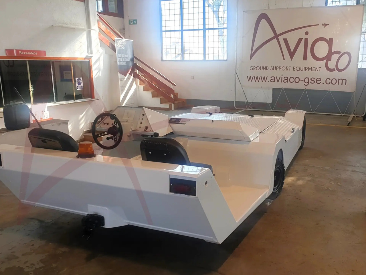 LEKTRO AP8950SD - Pushbacktraktor: bild 3 LEKTRO AP8950SD - Pushbacktraktor: bild 3