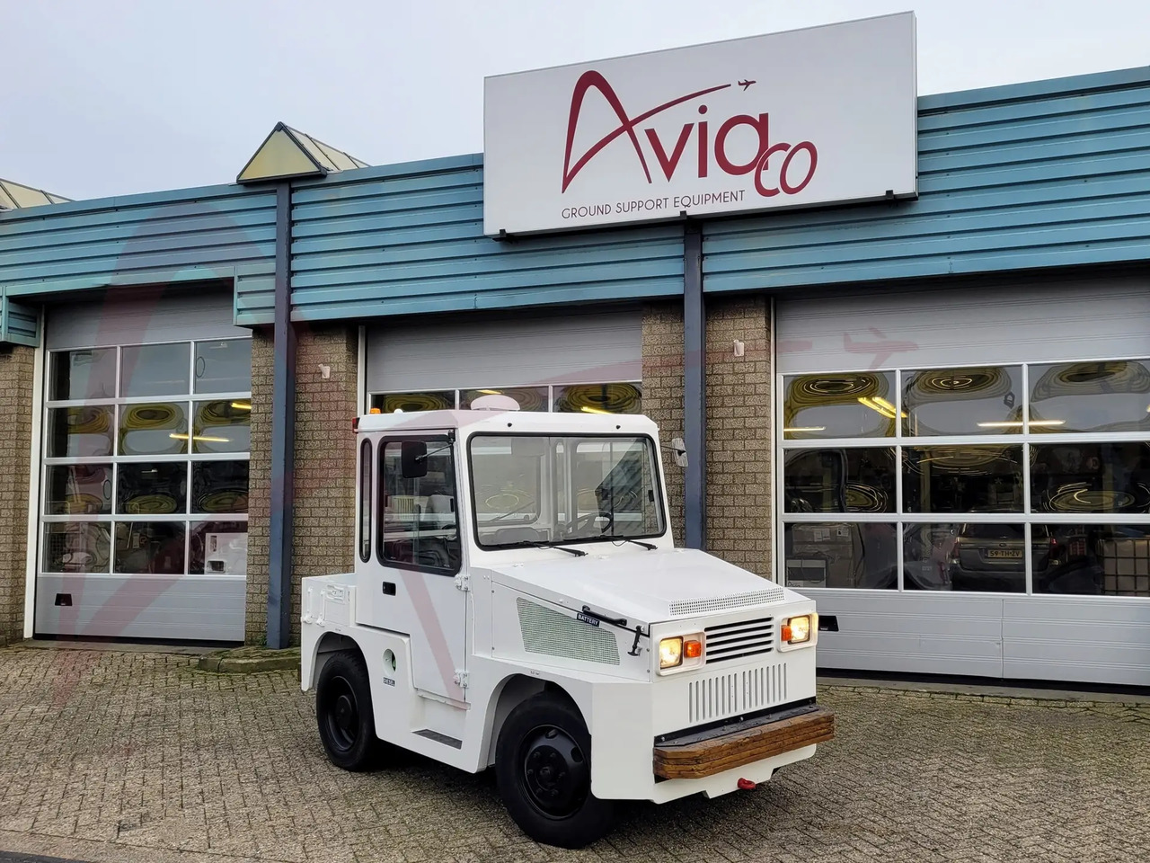 MULAG COMET 6P - Bagagetraktor: bild 1 MULAG COMET 6P - Bagagetraktor: bild 1