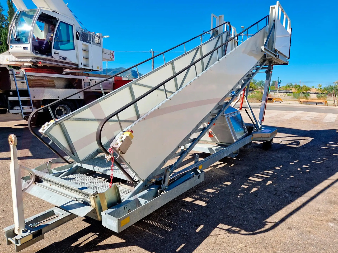 SPS PT-18_2 - Passagerartrappa: bild 3 SPS PT-18_2 - Passagerartrappa: bild 3