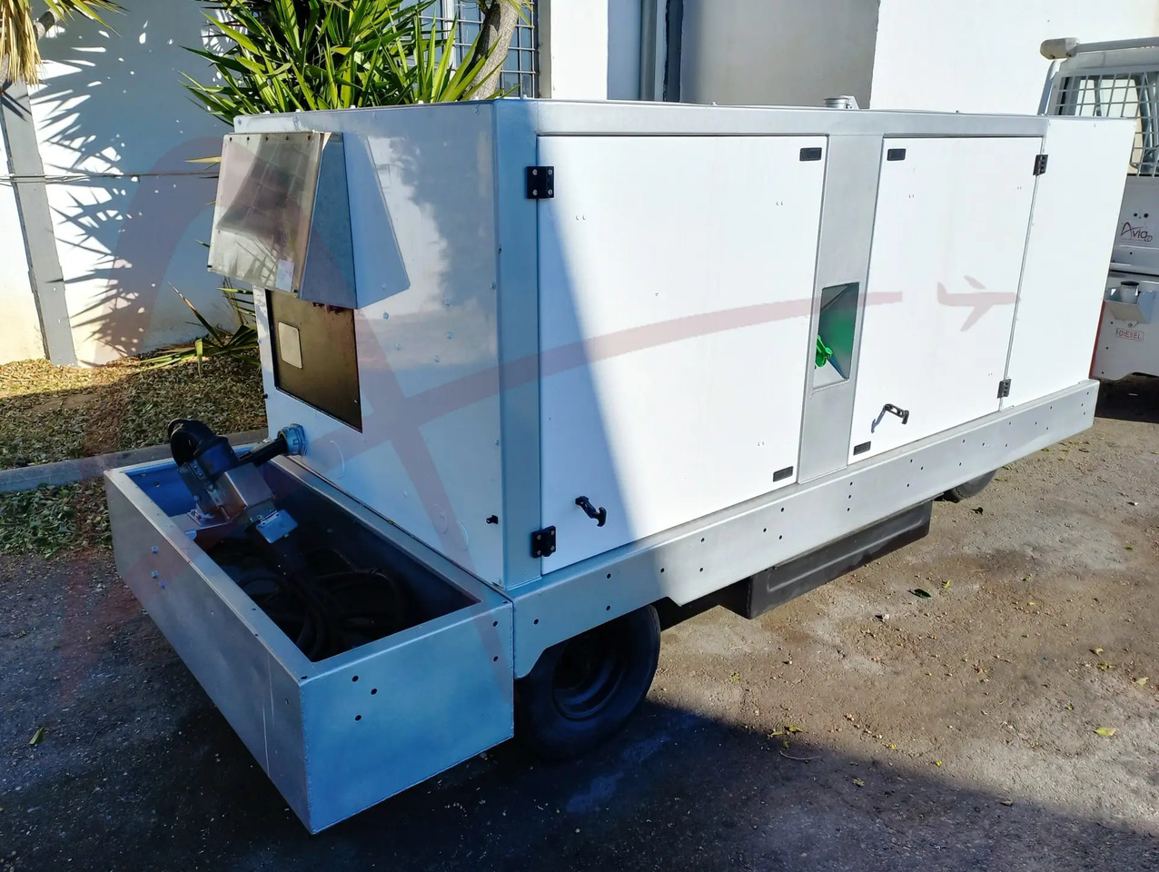 TLD 4090-T-CUP - Markströmsaggregat: bild 1 TLD 4090-T-CUP - Markströmsaggregat: bild 1