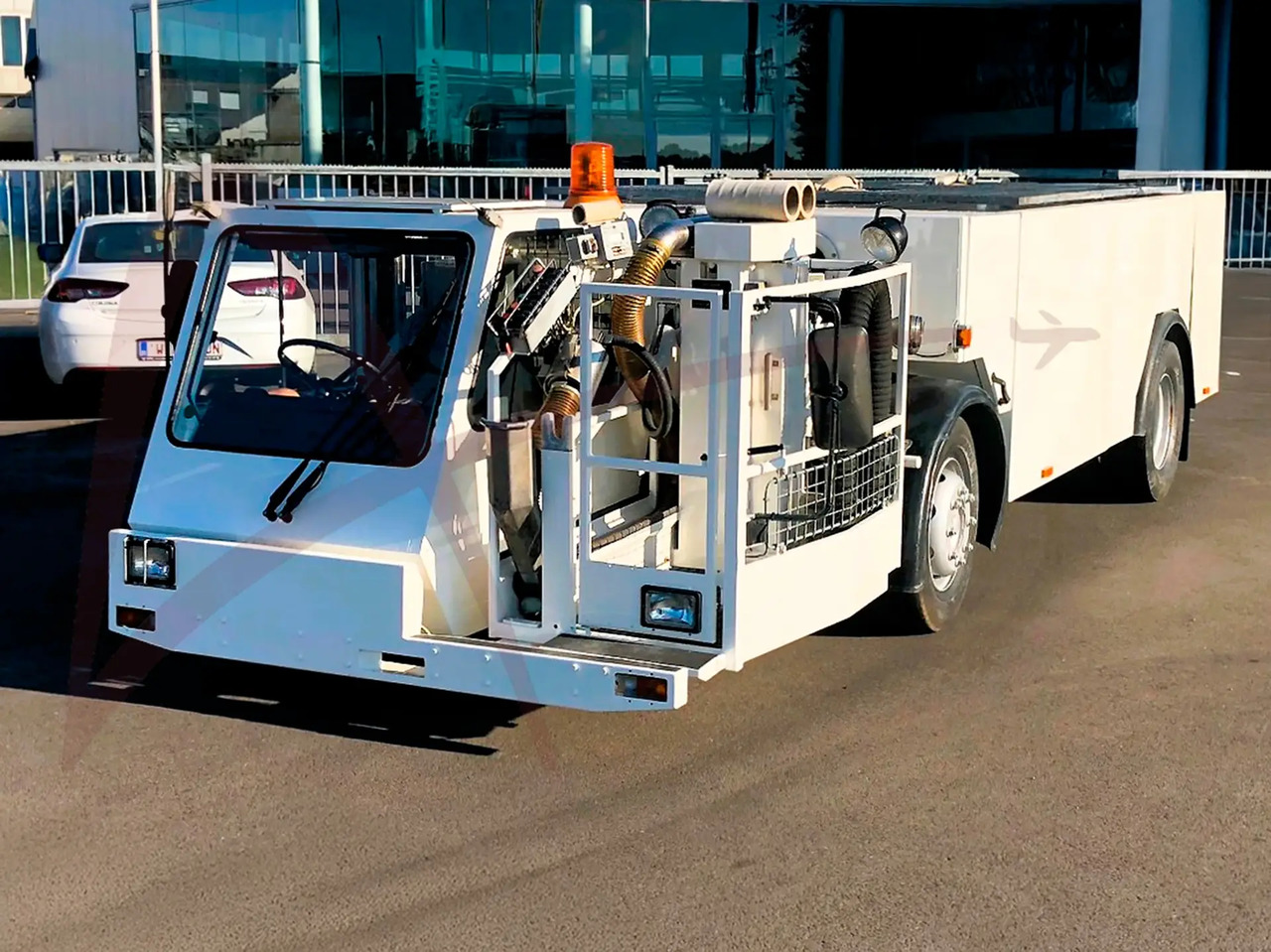 VESTERGAARD TSU-F - Toalettservicebil: bild 1 VESTERGAARD TSU-F - Toalettservicebil: bild 1