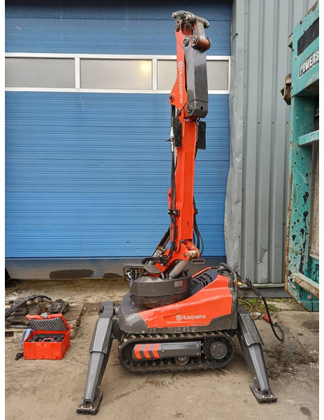 Husqvarna DXR 140 robot demolition remote excavator bagger - Bandgrävare: bild 2 Husqvarna DXR 140 robot demolition remote excavator bagger - Bandgrävare: bild 2