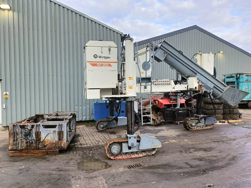 Wirtgen SP 250 500 beton bekisting machine sleep - Asfaltläggare: bild 2 Wirtgen SP 250 500 beton bekisting machine sleep - Asfaltläggare: bild 2