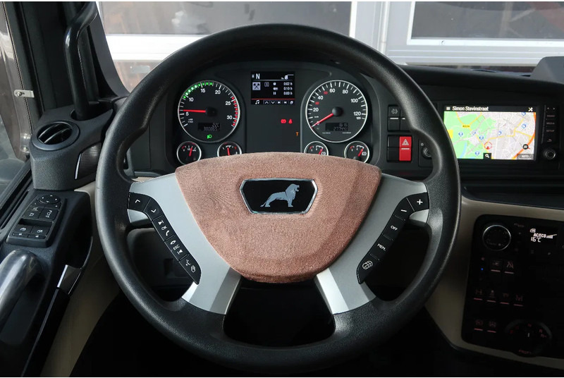 Leasa MAN TGX 26.580 6X2/4 RETARDER/ STEERED-PUSHER/ PTO/ ETC MAN TGX 26.580 6X2/4 RETARDER/ STEERED-PUSHER/ PTO/ ETC: bild 9 Leasa MAN TGX 26.580 6X2/4 RETARDER/ STEERED-PUSHER/ PTO/ ETC MAN TGX 26.580 6X2/4 RETARDER/ STEERED-PUSHER/ PTO/ ETC: bild 9