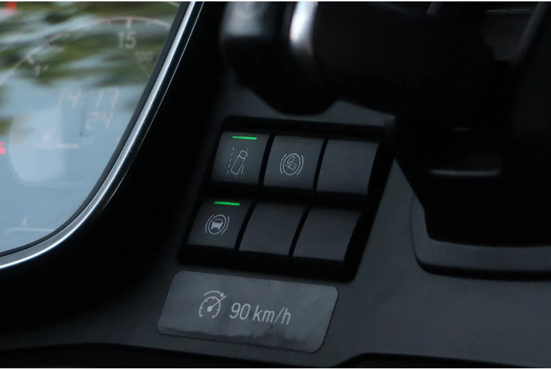 Scania S450 NGS RETARDER/ 2X TANK/ ACC/ PARK CLIMA/ DIFF LOCK - Dragbil: bild 2 Scania S450 NGS RETARDER/ 2X TANK/ ACC/ PARK CLIMA/ DIFF LOCK - Dragbil: bild 2