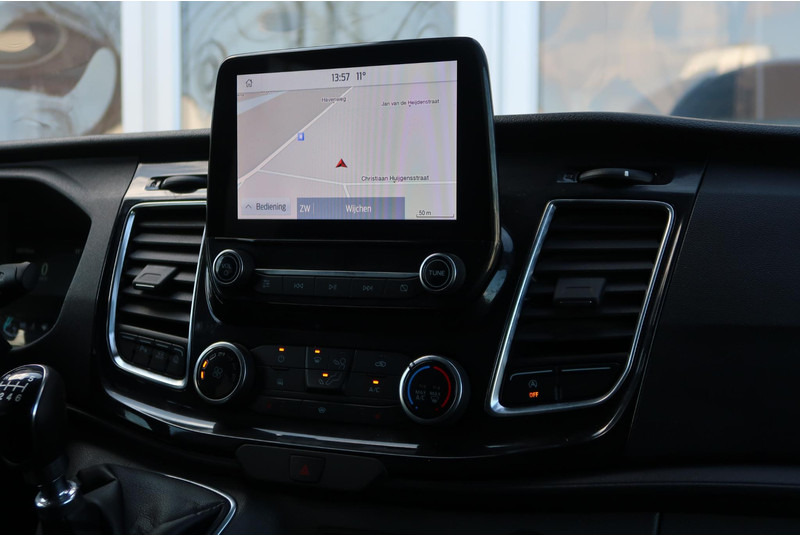 Små skåpbil, Dubbelhytt transportbil Ford Transit Custom 300 2.0 TDCI L1H1 Limited DC AUT/ LED/ CAMERA/ 2X DEUR/ CRUISE/ AIRCO/ TREKHAAK: bild 7