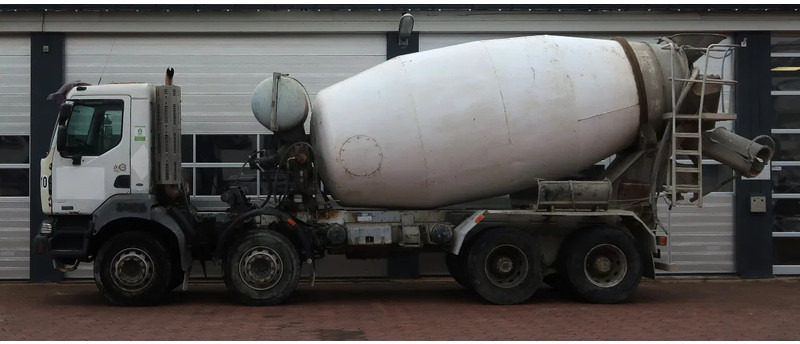 Renault Kerax 370 8X4/ MIXER/ BARYVAL 9 M3/ CRUISE CONTROL/ - Betongbil: bild 4 Renault Kerax 370 8X4/ MIXER/ BARYVAL 9 M3/ CRUISE CONTROL/ - Betongbil: bild 4