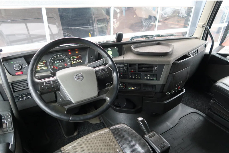 Volvo FH 500 VDL HOOKLIFT 25T/ FULL AIR/ NL-TRUCK/ LIFT - Lastbil med kabelsystem: bild 2 Volvo FH 500 VDL HOOKLIFT 25T/ FULL AIR/ NL-TRUCK/ LIFT - Lastbil med kabelsystem: bild 2