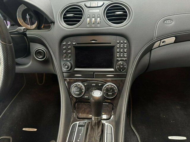 MERCEDES-BENZ SL 280 R 230 Mercedes-Scheckheft perfekt!... - Cabriolet: bild 5 MERCEDES-BENZ SL 280 R 230 Mercedes-Scheckheft perfekt!... - Cabriolet: bild 5