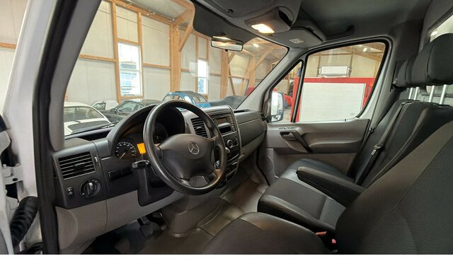 MERCEDES-BENZ Sprinter 316 CDI Pritsche 4x4 Allrad Plane... - Transportbil med flak: bild 4 MERCEDES-BENZ Sprinter 316 CDI Pritsche 4x4 Allrad Plane... - Transportbil med flak: bild 4
